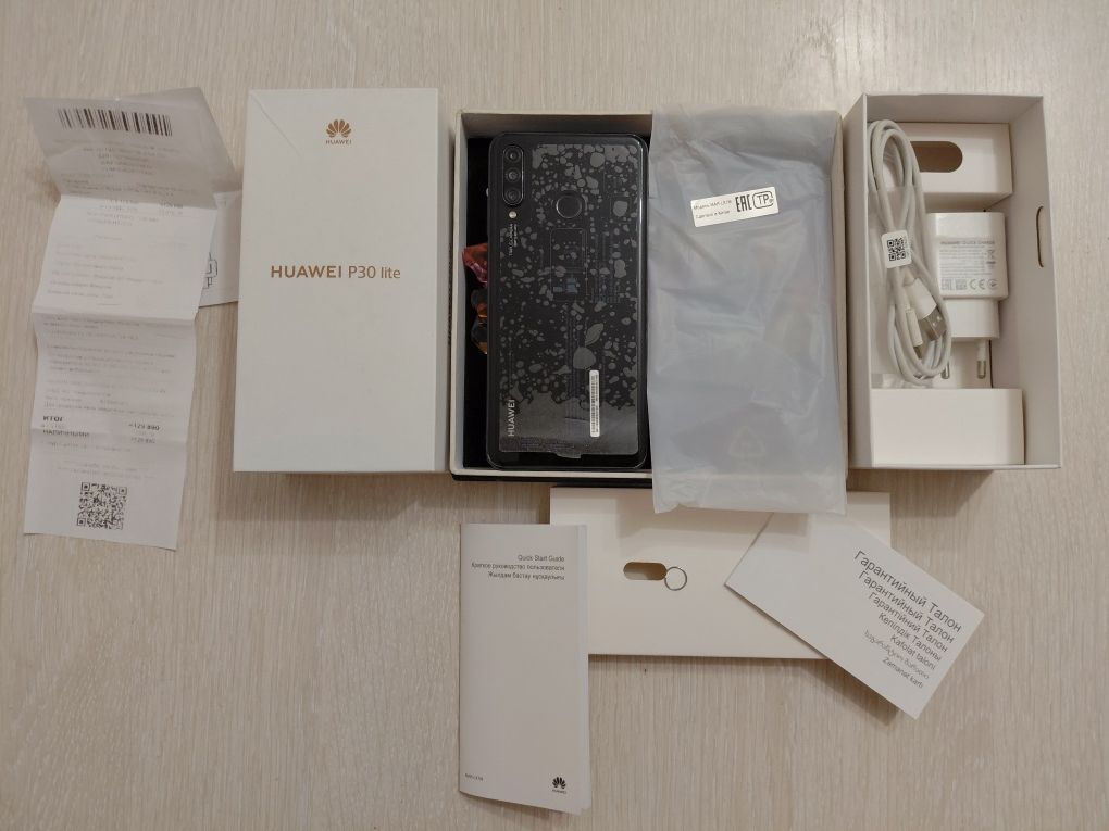 Huawei P30 lite (Черного цвета)