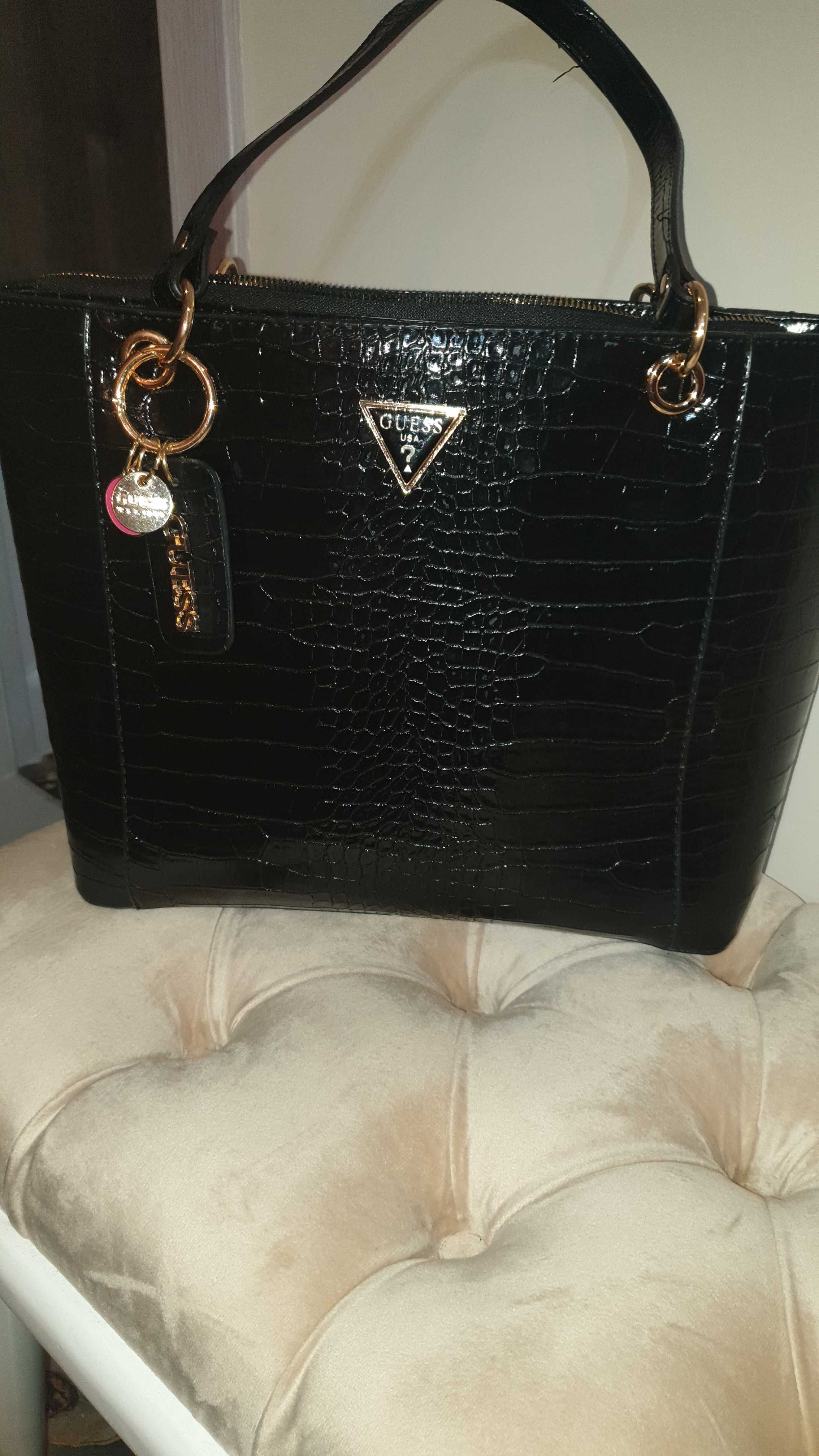 дамска чанта \ GUESS
