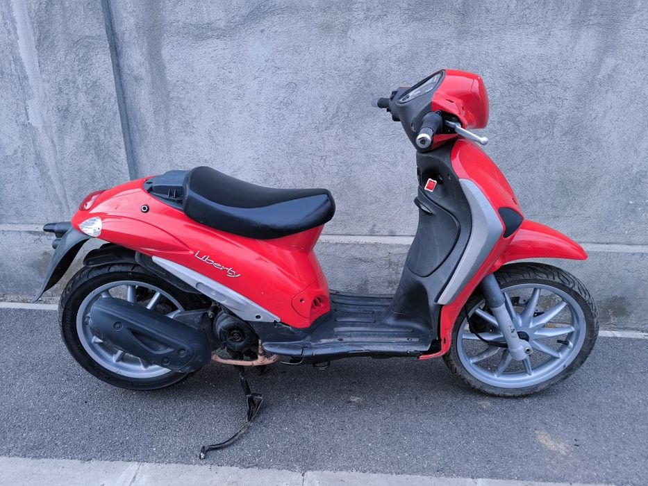 Vand Schimb Scuter Piaggio Liberty 49cc 4T Injectie