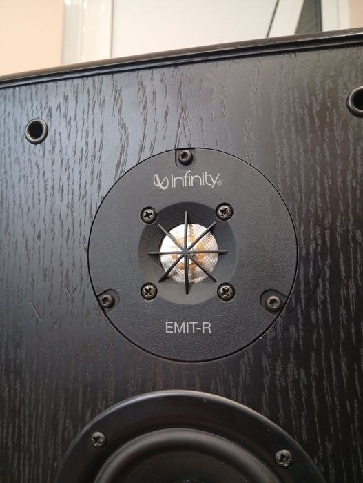 Тонколони INFINITY Kappa -70