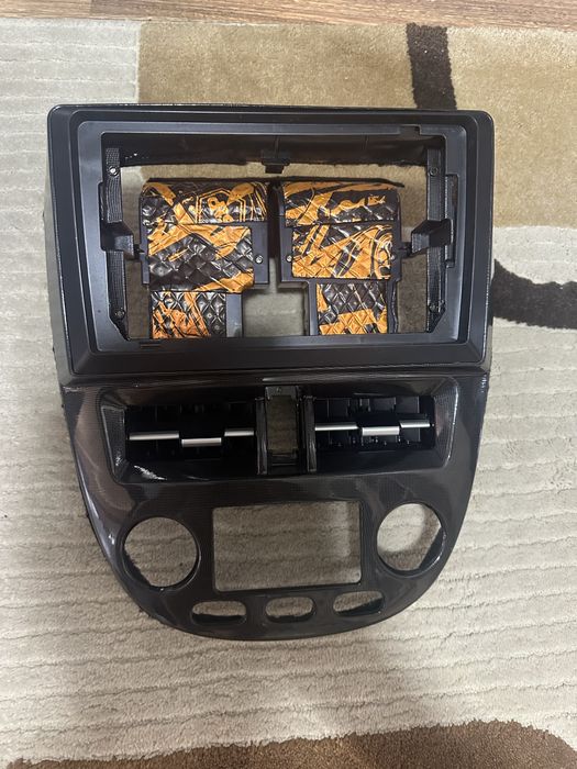 Рамка для авто манитора