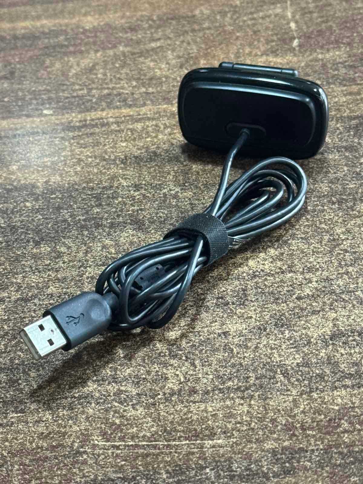 Продавам web камера Logitech
