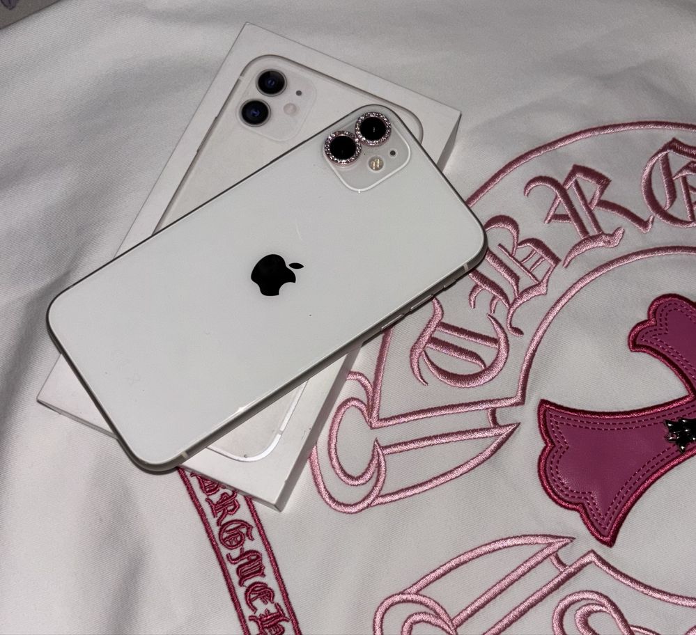 iPhone 11 • хорошее состояние
