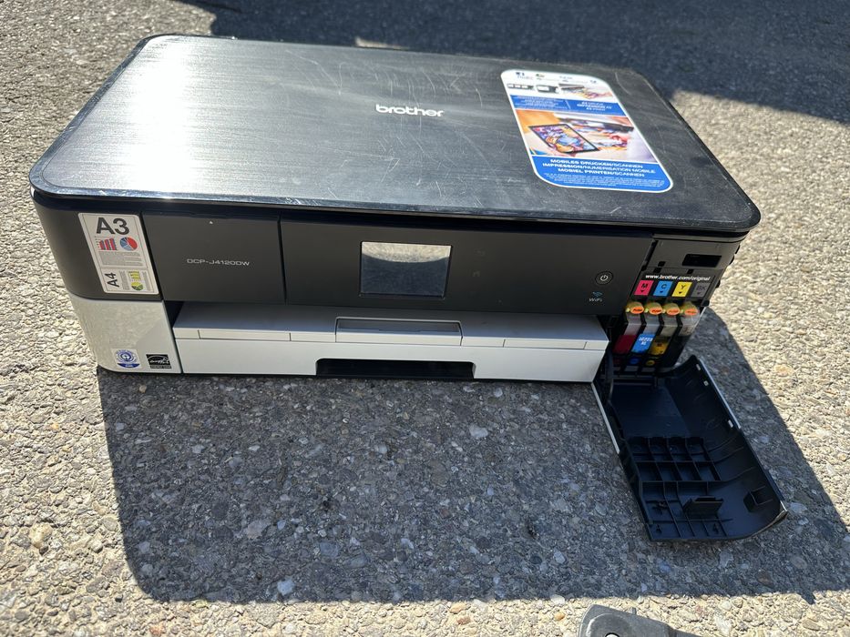 Imprimanta brother  cu bluetooth si wifi