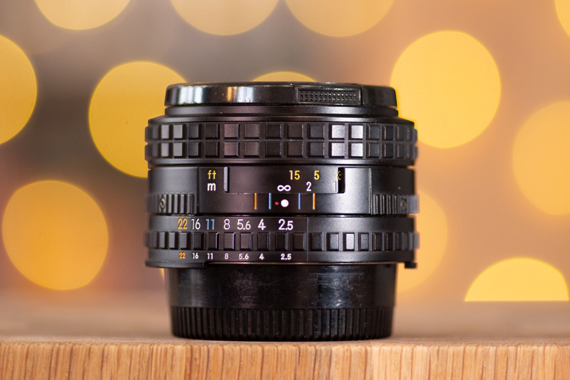 Nikon 35mm f/2.5 обектив Никон