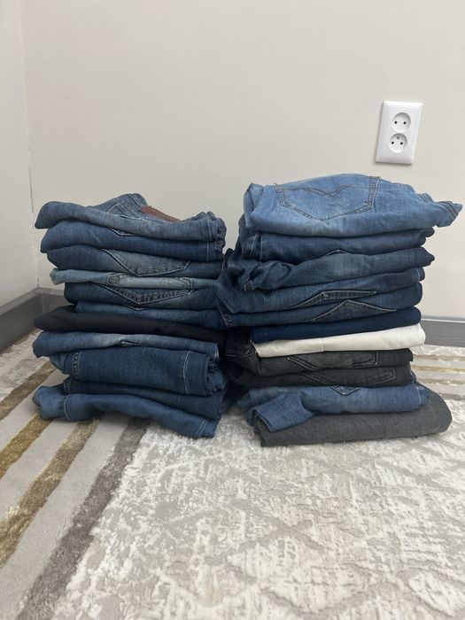 Продам джинсы по дешевой цене