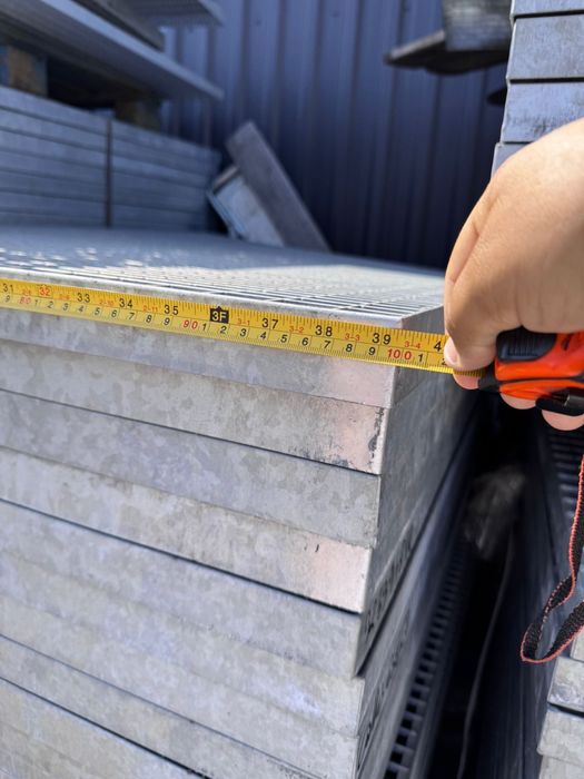 Gratare/Gripaje zincate 4 cm inaltime