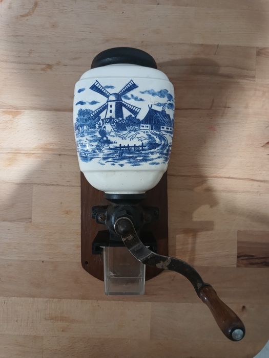 Râșniță cafea porțelan