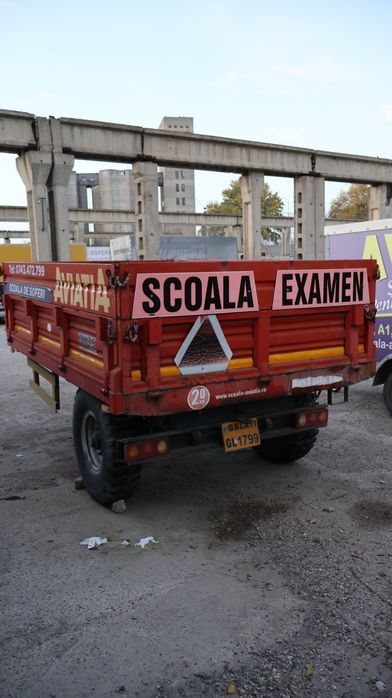 Remorca agricola Rema basculanta