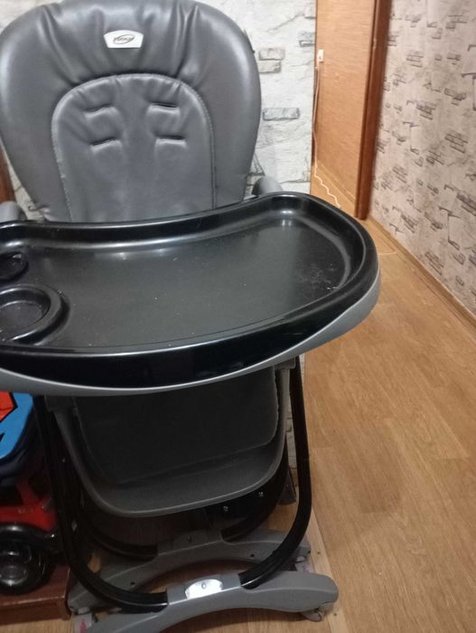 Продается стул для кормления