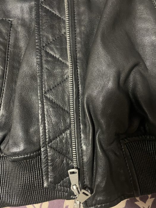 Дамски кожен бомбър Mango