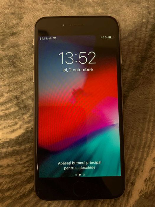 iPhone 6s - 64 GB - viata baterie 86% - impecabil