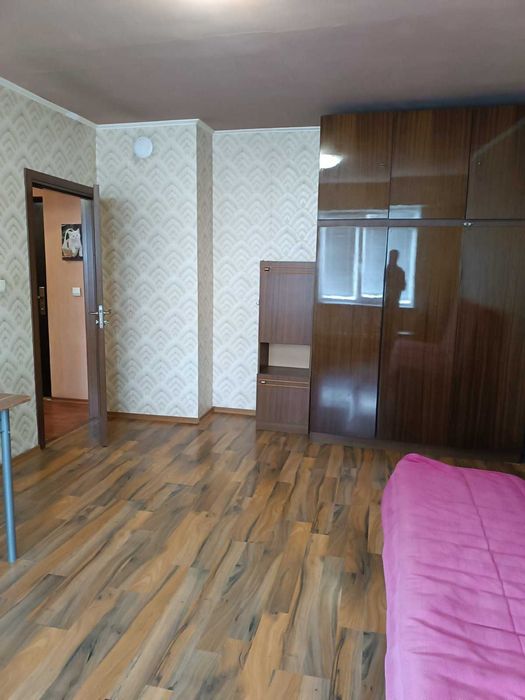 Отдавам двустаен апартамент в Русе кв Дружба 1