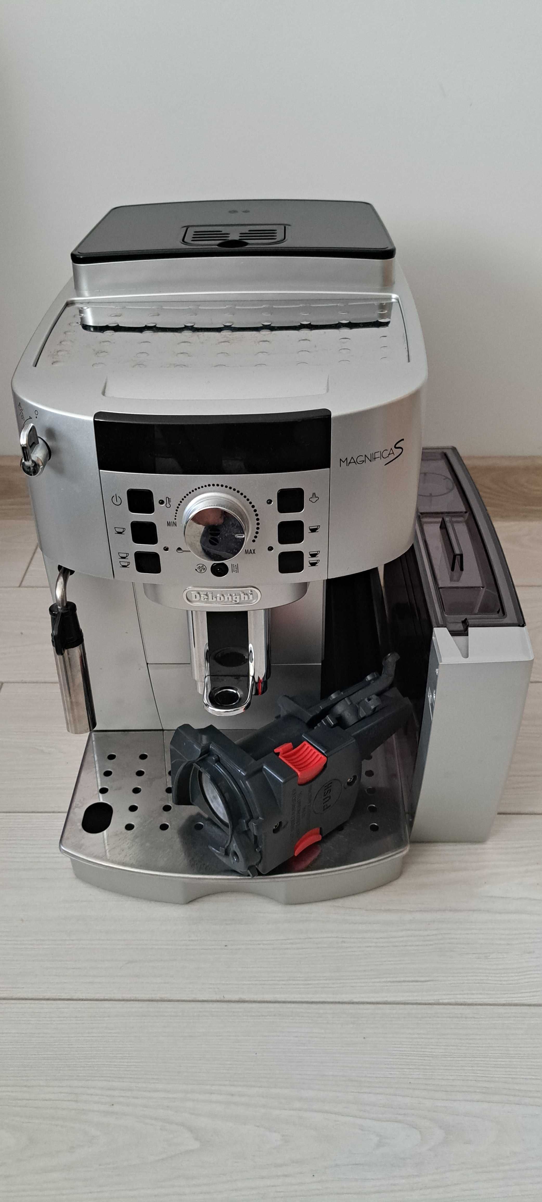 Кафеавтомат Delonghi Magnifica S - ESAM 22.110.SB