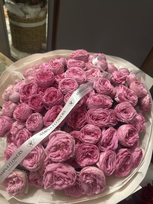 Кустовые розы за 10тыс, красные  розы за 5тыс