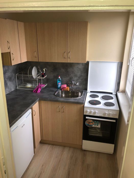 Дава се под наем Едностаен апартамент в Пловдив, Кючук Париж - 39 кв.м за 204 € - Снимка #1