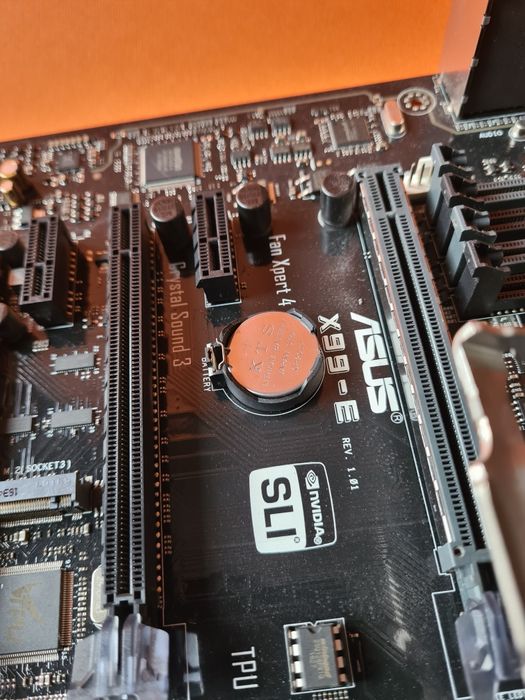 Placa de baza ASUS X99-E