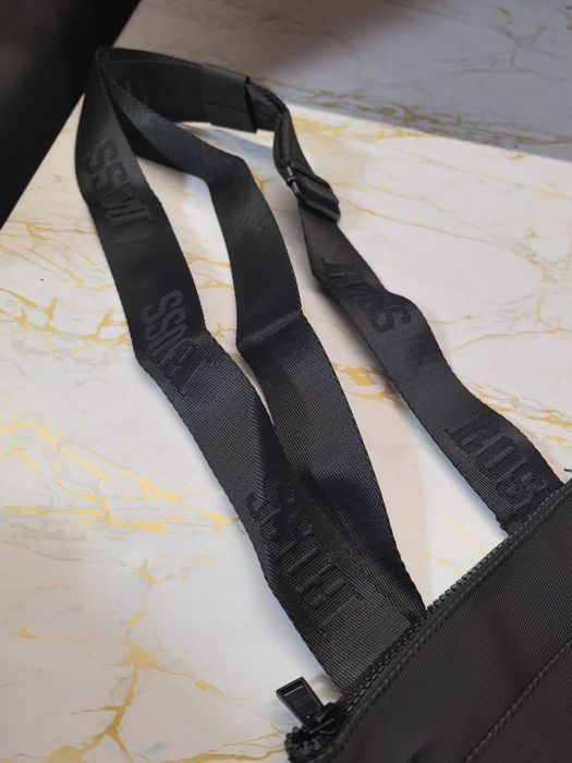 Hugo Boss чанта високо качество