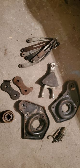 Продаётся запчасти от Волги 21го