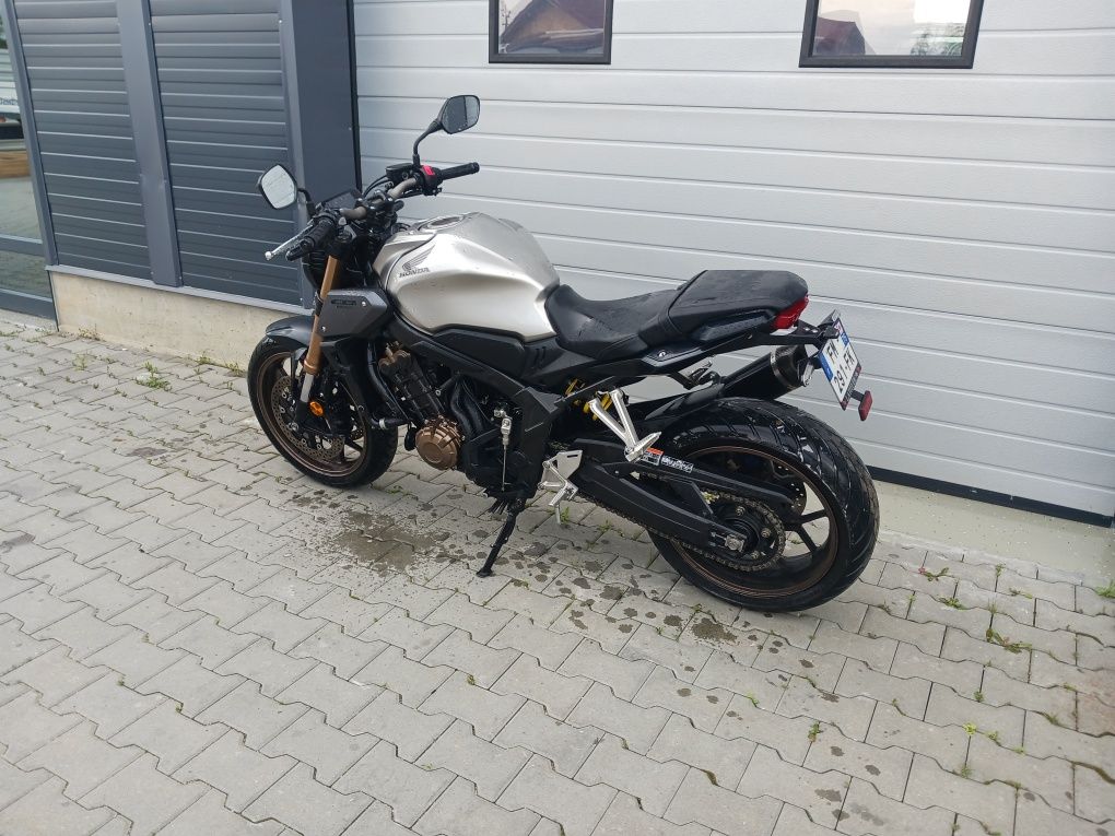 Moto M Parts Ploiesti vinde Honda CB 650 R model 2019 permis A2