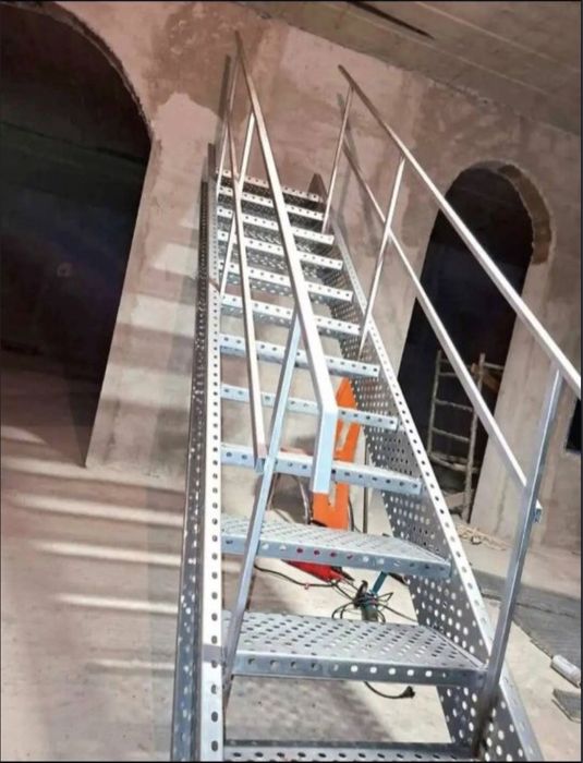 Scara galvanizata  metalica