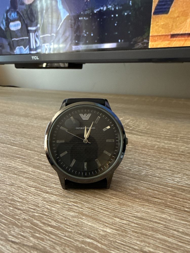 Часовник Emporio Armani