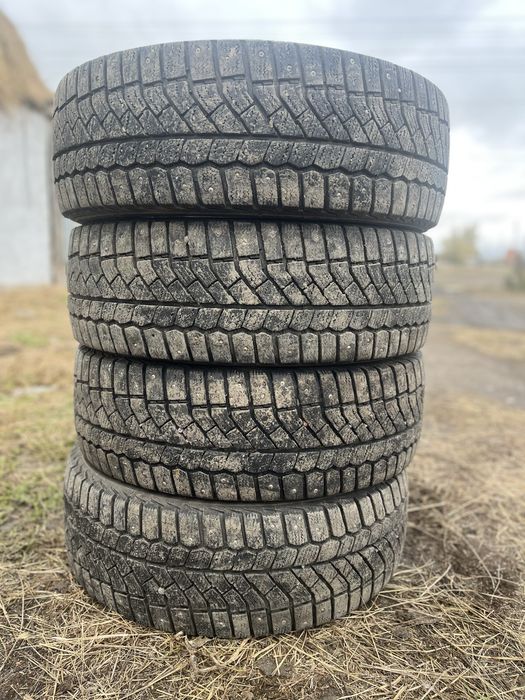 Продам зимние шины