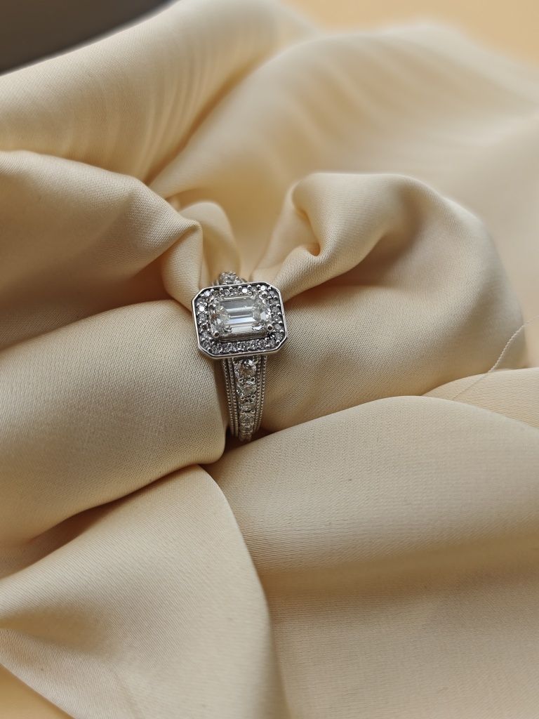 Кольцо с бриллиантом 1.17 карат