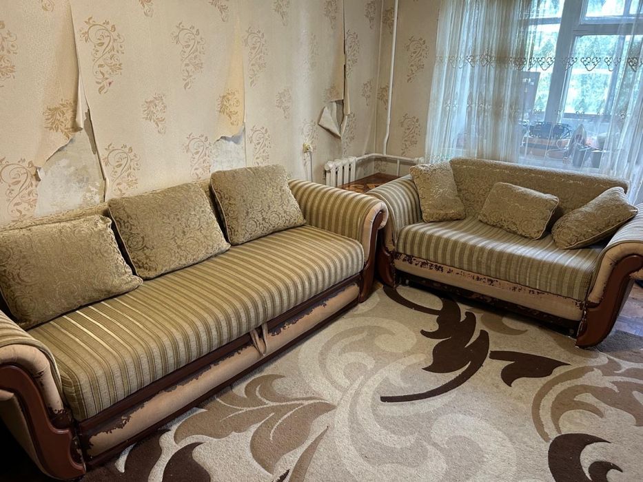 Срочно продается диван 3+2+1