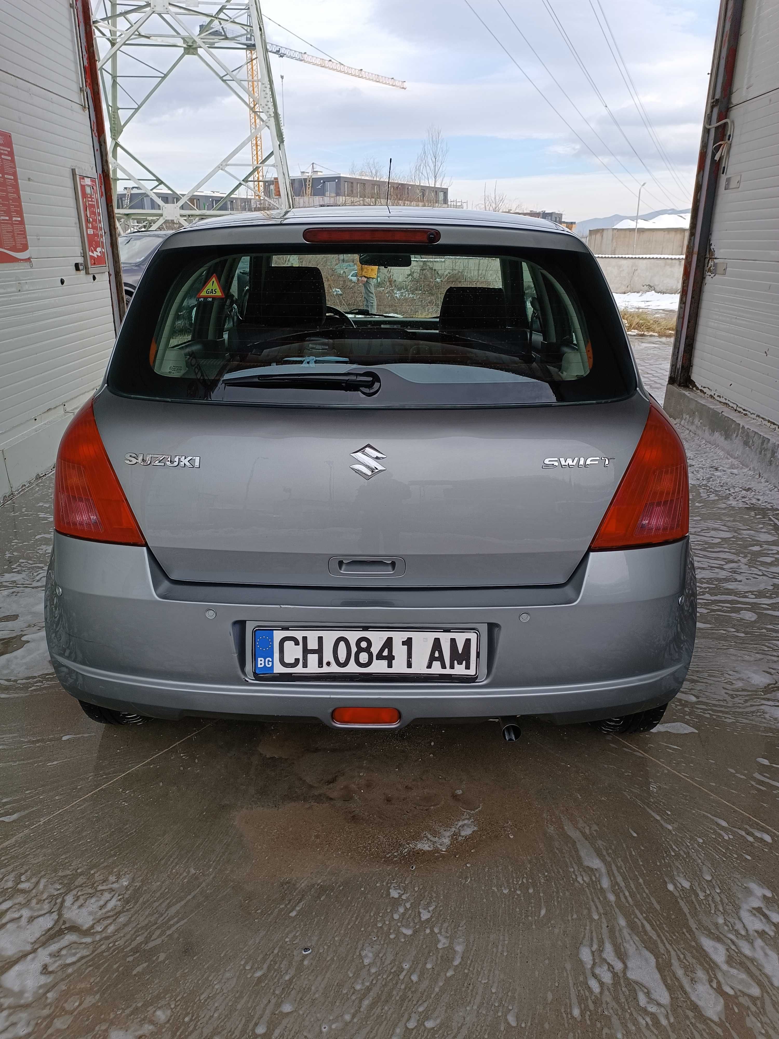 Suzuki Swift 1.3 Бензин - газ