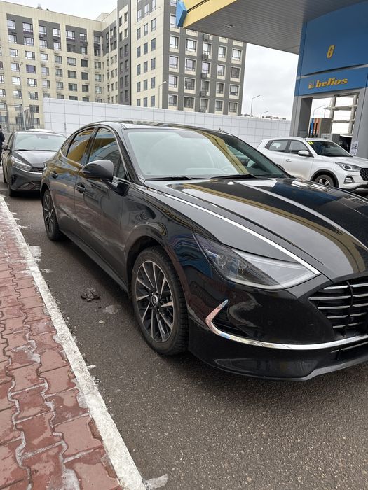 Авто в аренду под такси