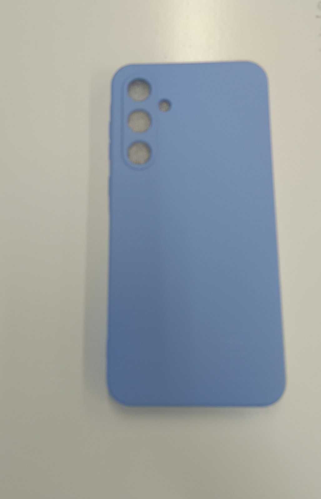 Продавам калъфчета за Samsung Galaxy A35