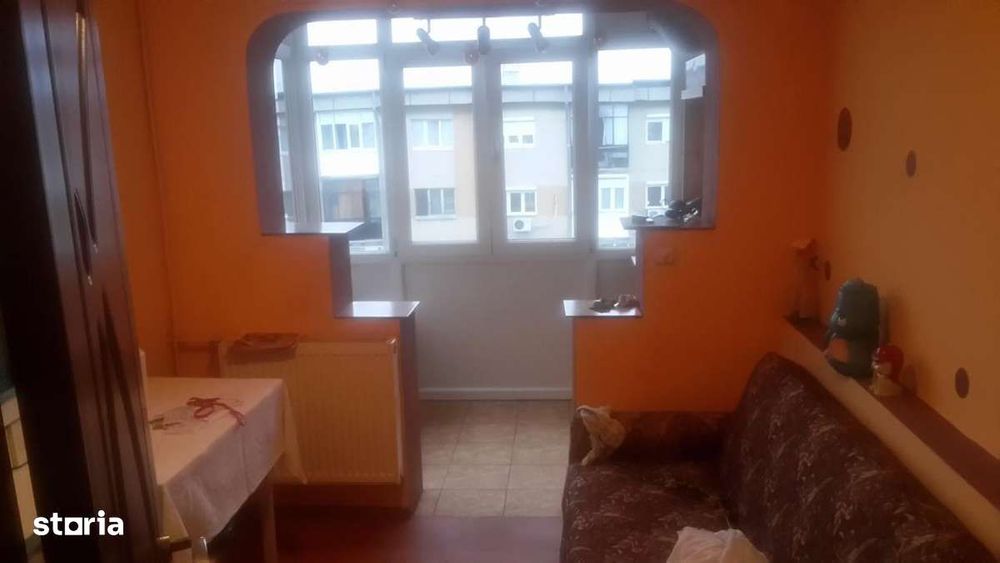 2 decomandate rovine (bacriz)