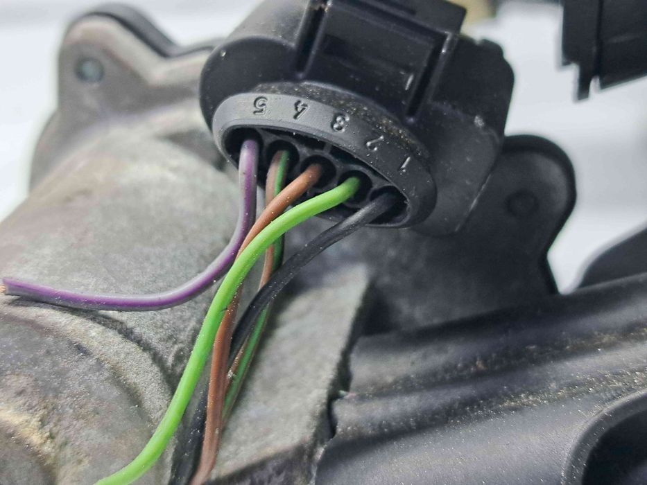 Galerie admisie cu clapete, 06F133201N, Audi A6 Avant (4F5, C6) 2.0 TF
