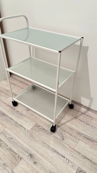 Продам Столик Инструментальный Помощник