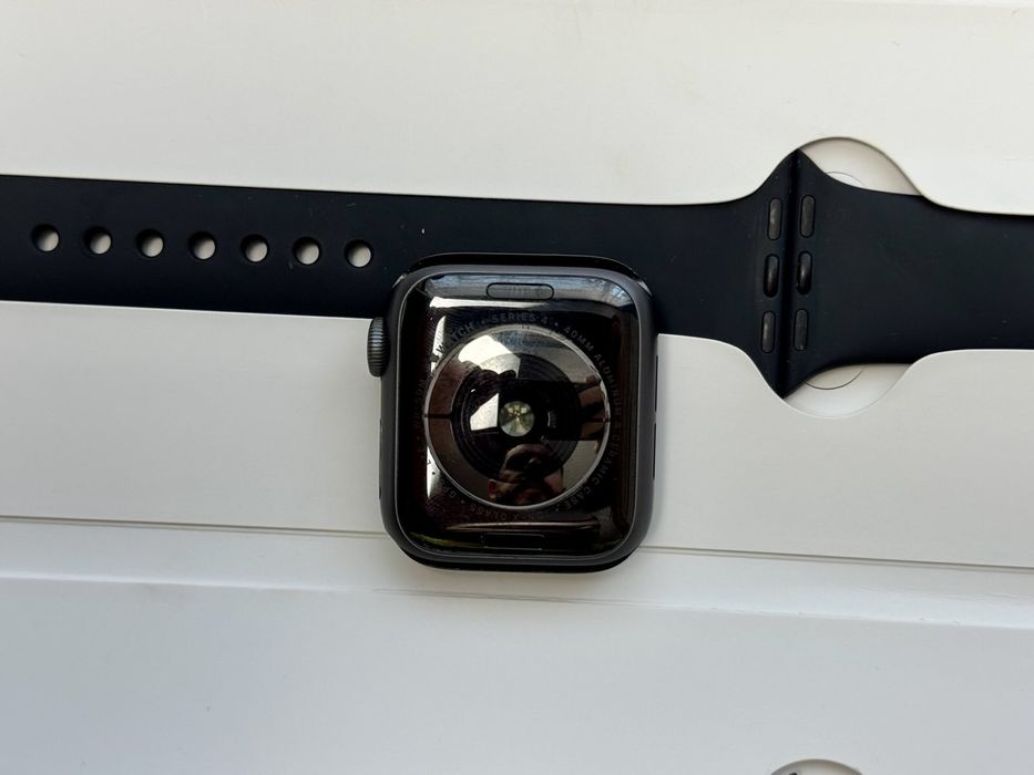 Apple Watch Series 4, 40mm