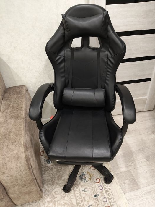 Кресло игровое компьютерное