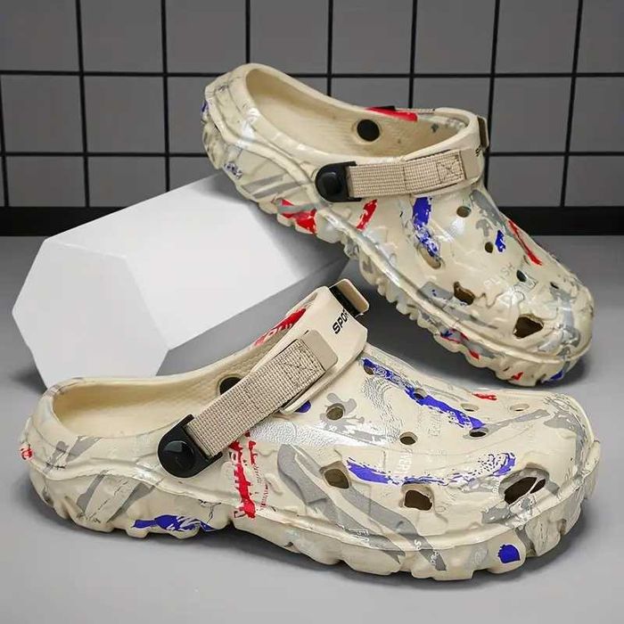 шлепанцы мужские или сабо