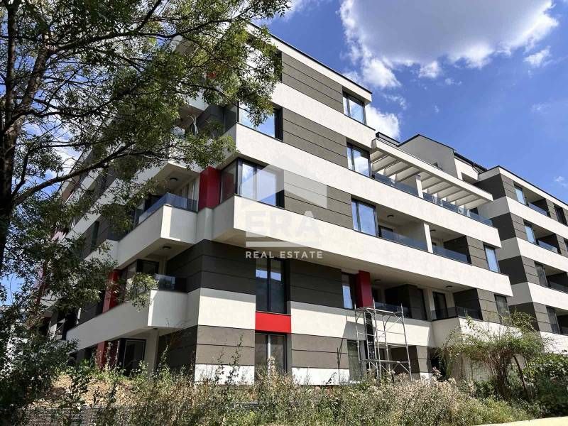 Продава се Тристаен апартамент в София, Кръстова вада - 109 кв.м за 2019 €/кв.м - Снимка #7