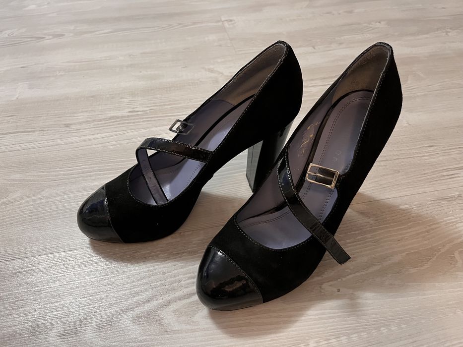 Pantofi si cizme de dama