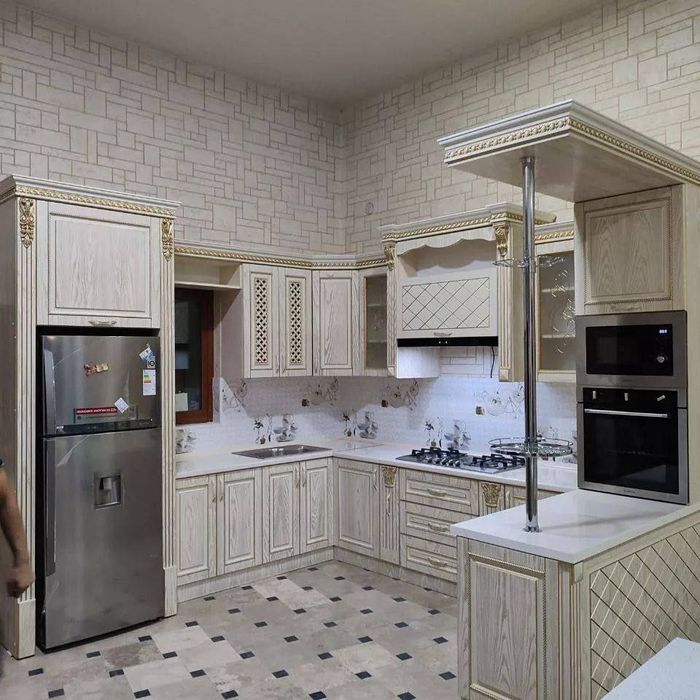 Кухня на заказ 900000