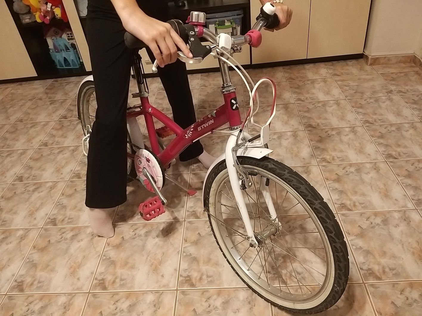 Bicicleta B-twin copii (fete)