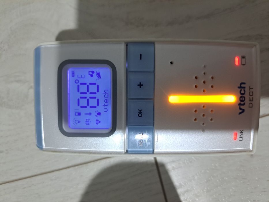 Vtech Baby Monitor CS 130 EX, DECT Technology 330m aer liber/50 m casa