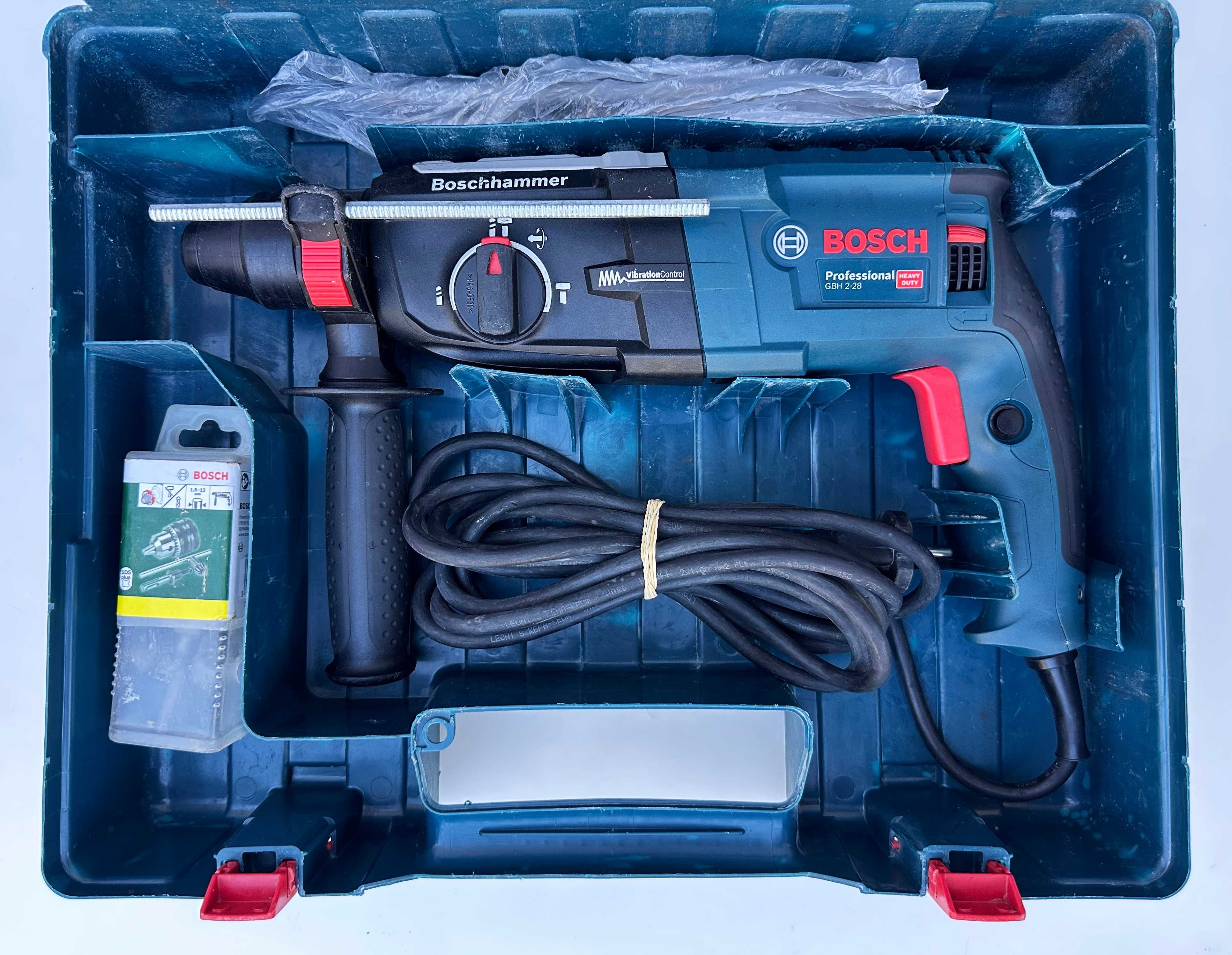 BOSCH GBH 2-28 - Мощен перфоратор 880W 3.2J перфектен!