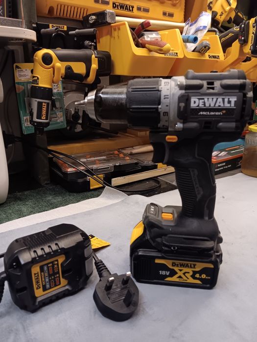 Baterie dewalt 4ah