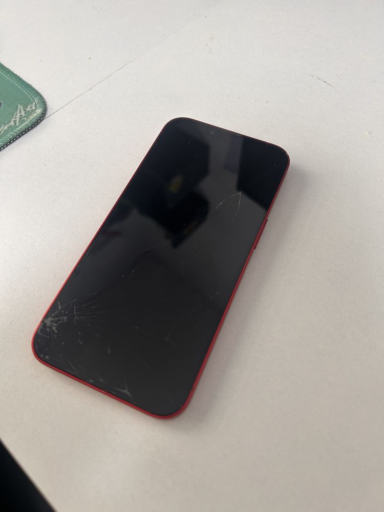 Iphone 13 Product Red