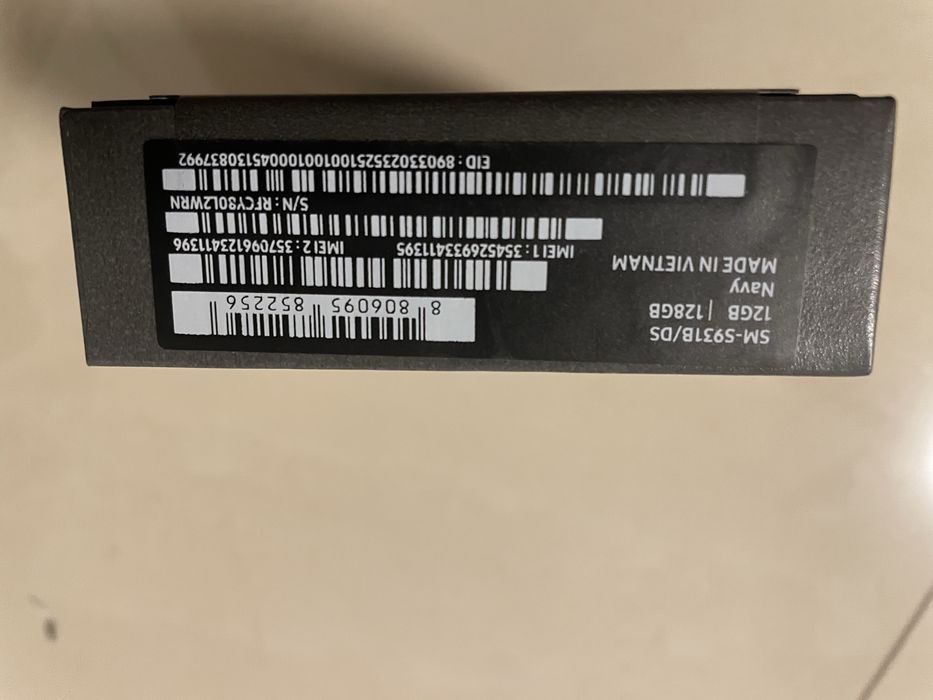 Samsung Galaxy S25 128gb sigilat, argintiu,2 ani garanție