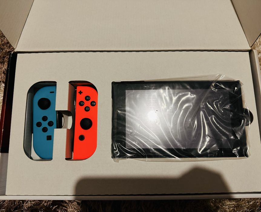 2бр Nintendo Switch Unpatched