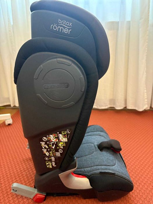 Scaun auto ISOFIX Britax Romer KIDFIX III