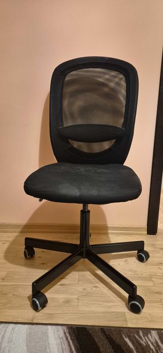 Подарявам Офис стол от IKEA